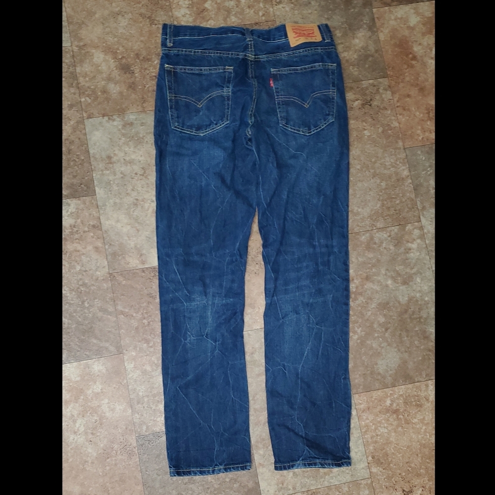 Boys' LEVIS size 16 reg (28x28)